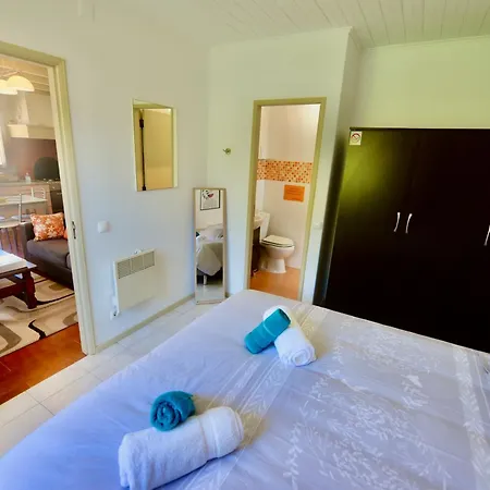 Holiday home Laranjeira - House With Private Garden And Pool